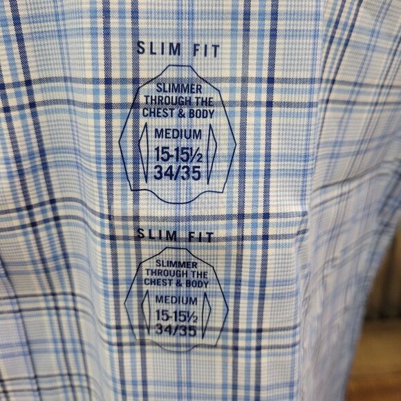 Crown & Ivy stretch button down - Picture 6 of 7